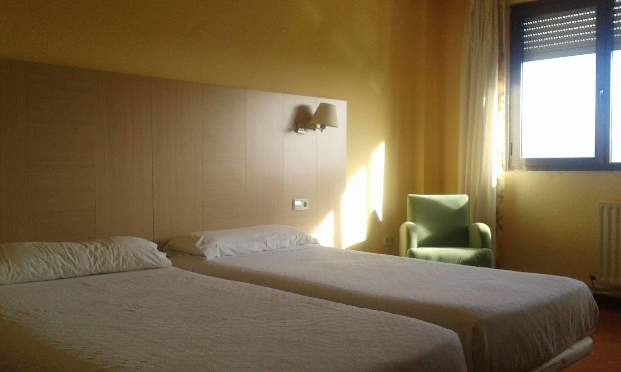 Hotel San Millan Сантандер Экстерьер фото
